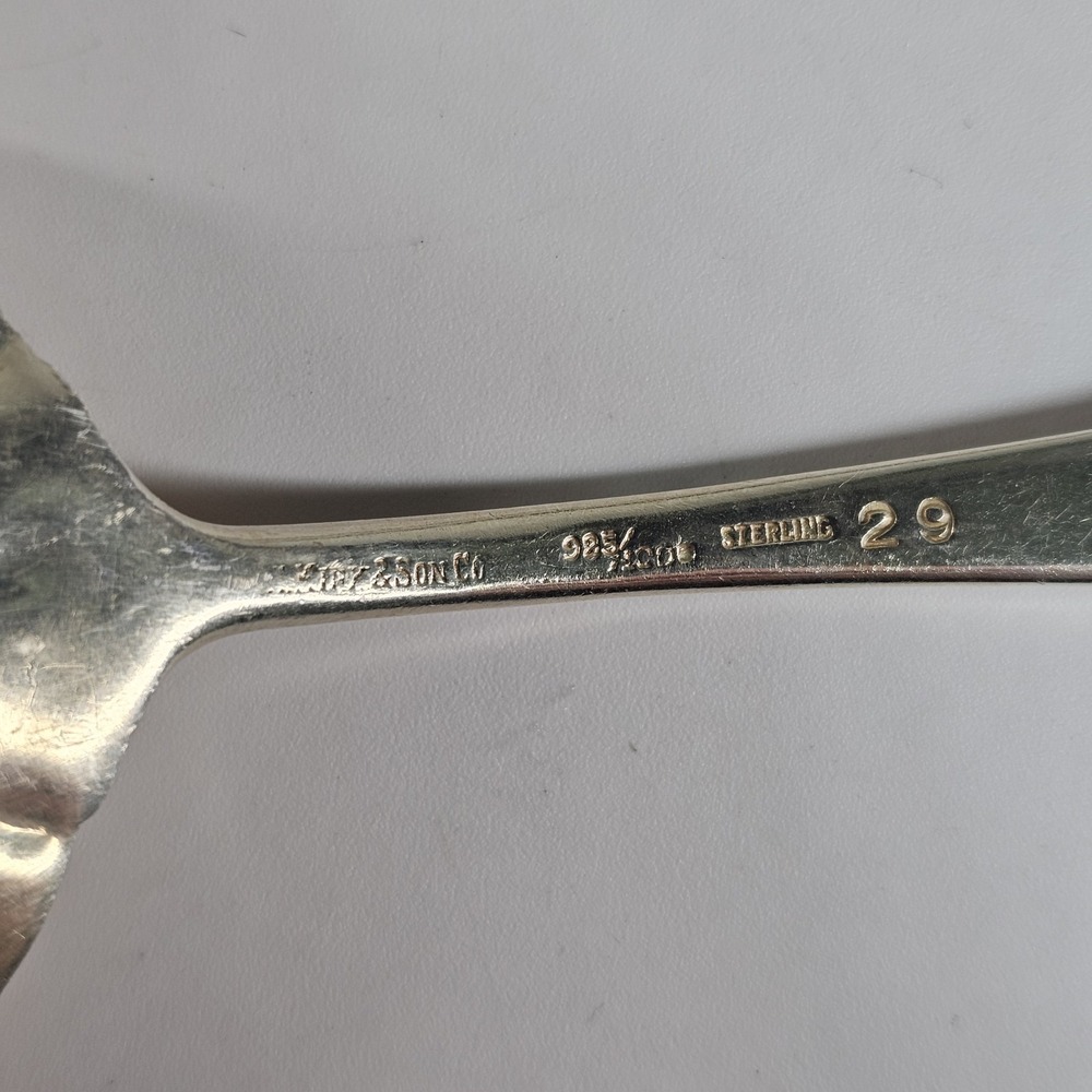 Vtg S. Kirk & Son 5" REPOUSSE Sterling Silver 925 Bon Bon Fruit Server Spoon 28g - Picture 6 of 10